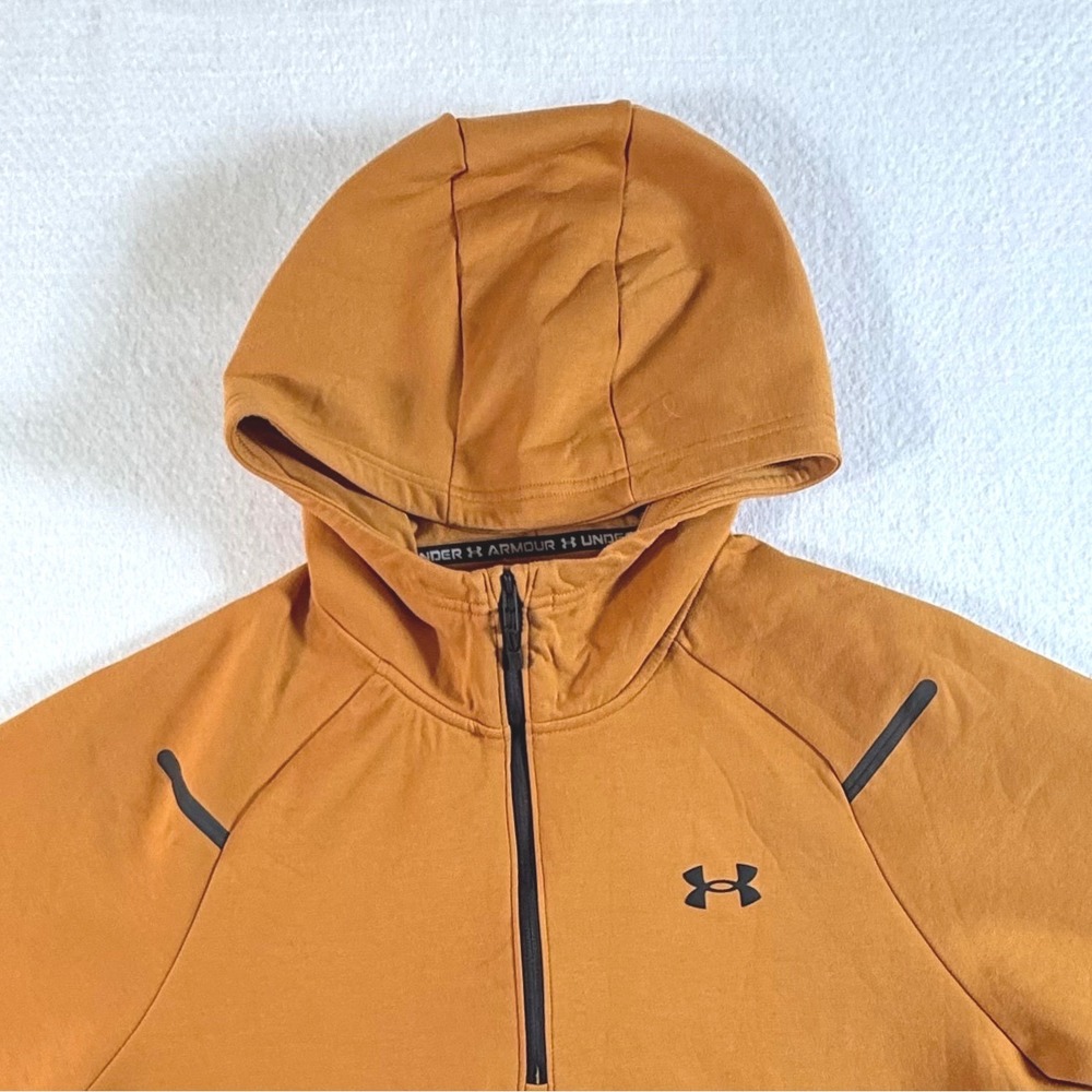 Under Armour Half-Zip Hoodie Mens Medium Pullover Raglan Sleeve Burnt Orange